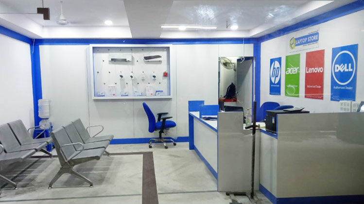 Laptop showroom store near me